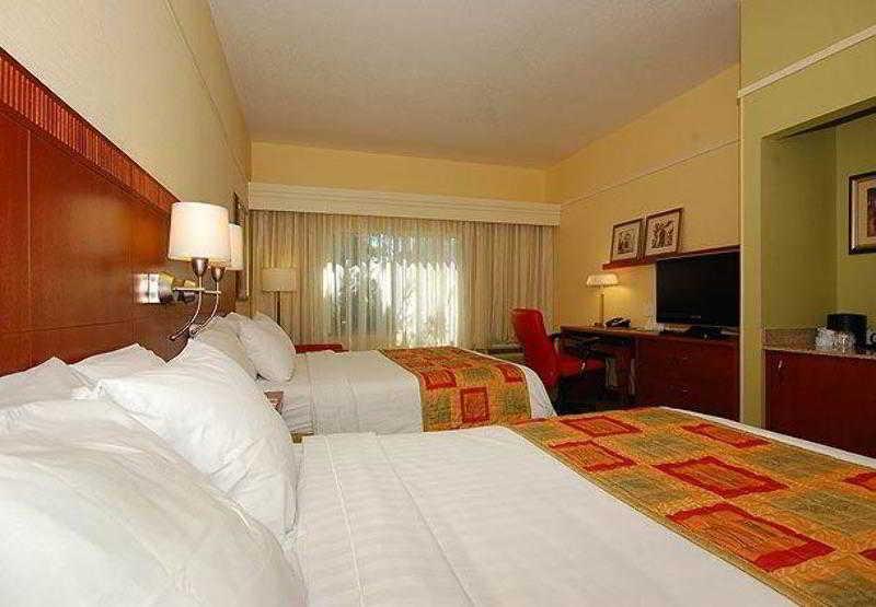 Courtyard By Marriott Merced Kültér fotó